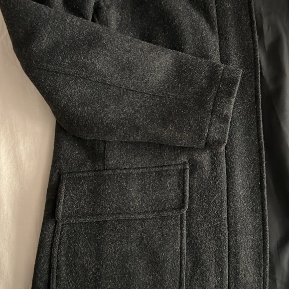 Heavy, wool hooded coat jacket - Picture 8 of 12